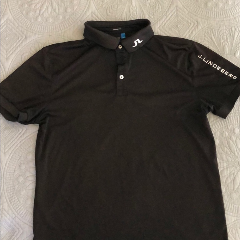 Men’s golf shirt